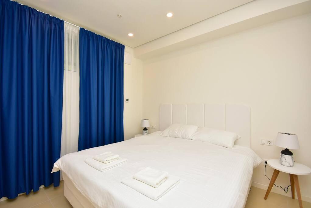 Brand New ! Seaside Apt With Poolview & Parking Budva Luaran gambar
